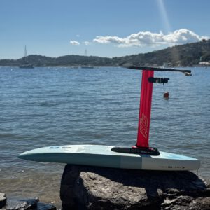 AXIS Integrated Aluminium Mast by Foilnow (Testmast)
